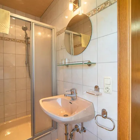 Haus Stock Apartment *