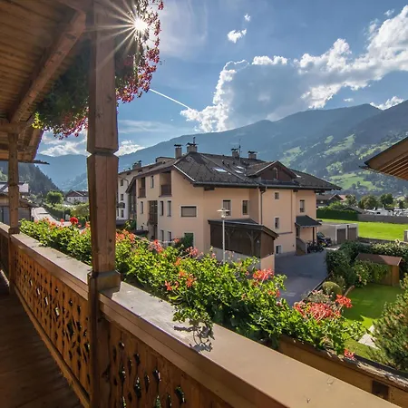 Haus Stock * Zell am Ziller